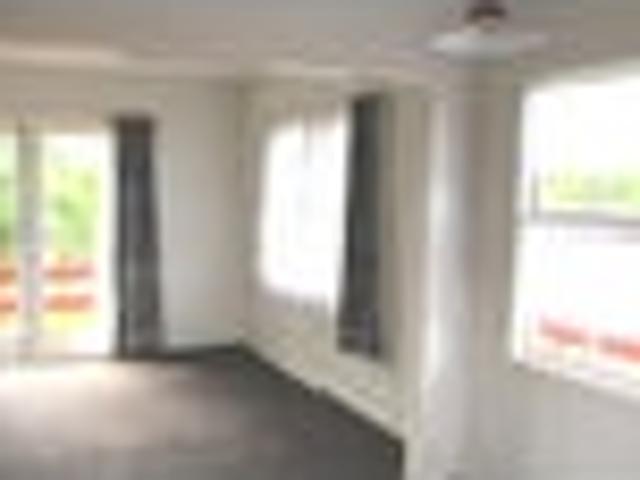 Apartment for rent in Saint Lukes, Albert-Eden
