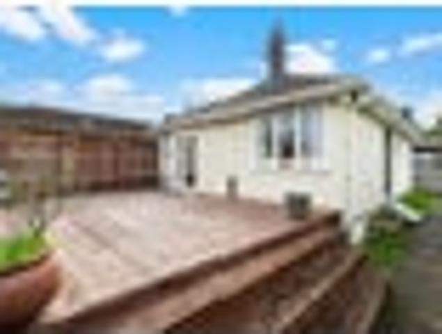 House for rent in Mount Roskill, Oroua County