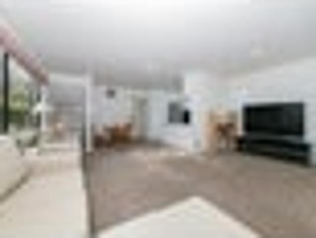 Townhouse for rent in Balmoral
