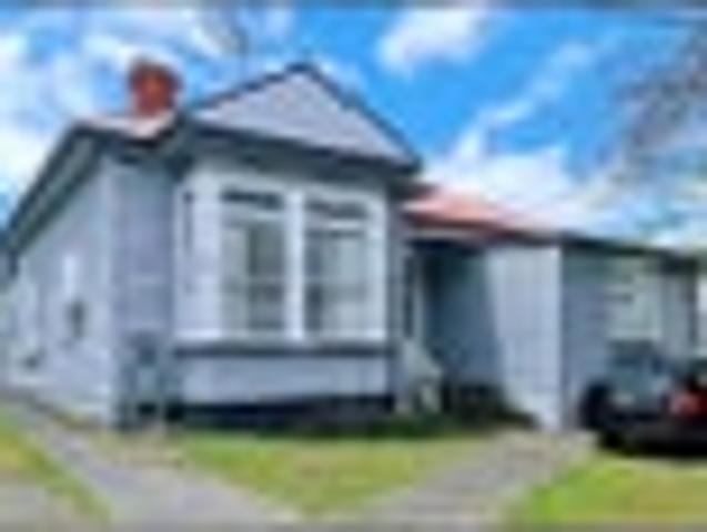 Apartment for rent in Sandringham, Albert-Eden