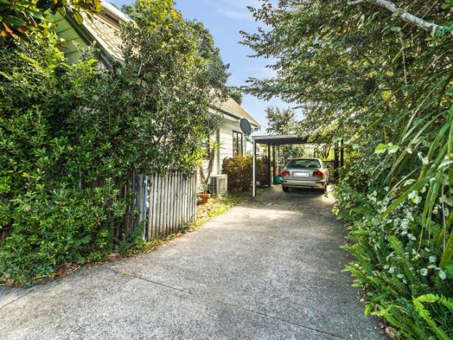House for rent in Saint Lukes, Albert-Eden