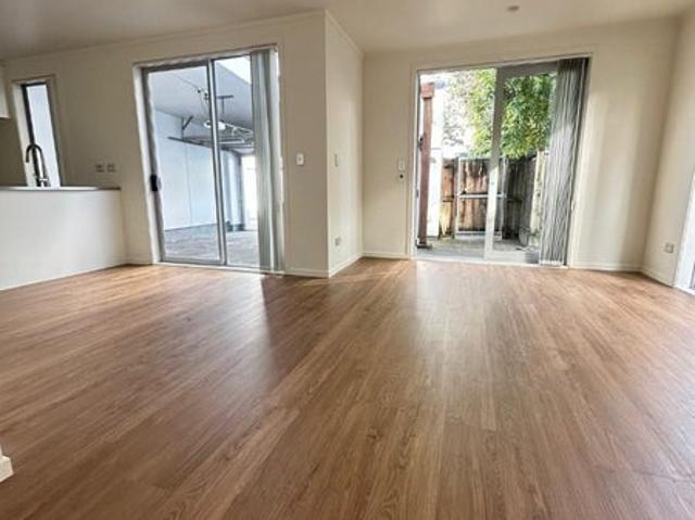 House for rent in Balmoral