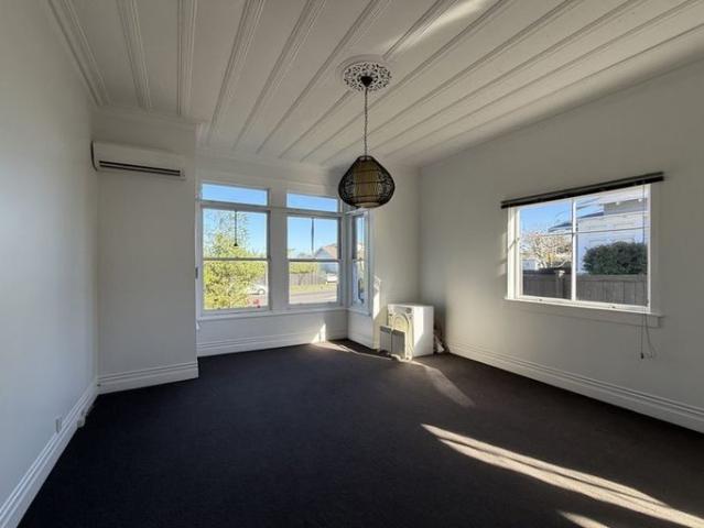 Apartment for rent in Sandringham, Albert-Eden