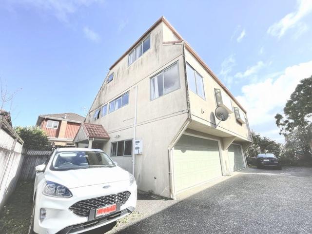 House for rent in Saint Lukes, Albert-Eden