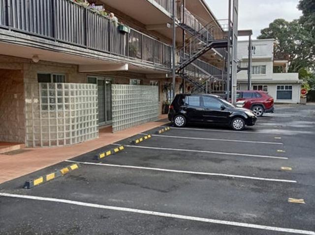 Apartment for rent in Balmoral