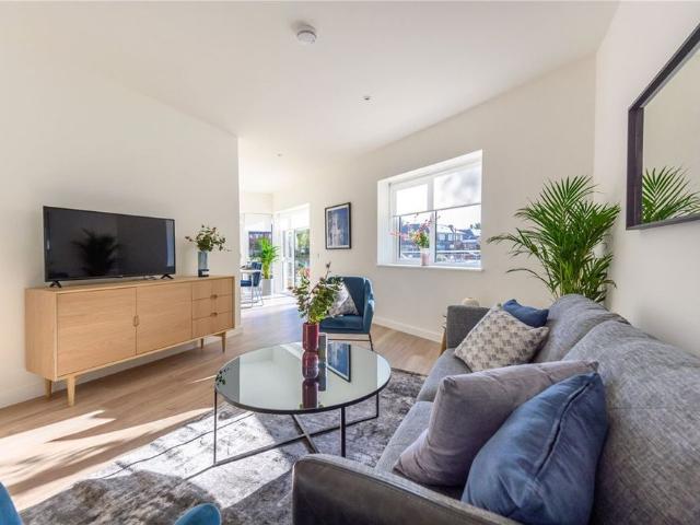 Apartment to rent in Bluebell, North Tipperary