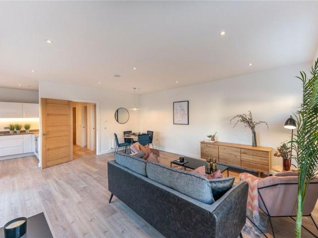 Apartment to rent in Bluebell, North Tipperary