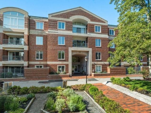 Condo for sale in Cambridge, Middlesex County
