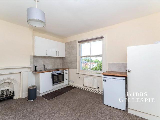 Apartment for rent in London Borough of Ealing, Perivale