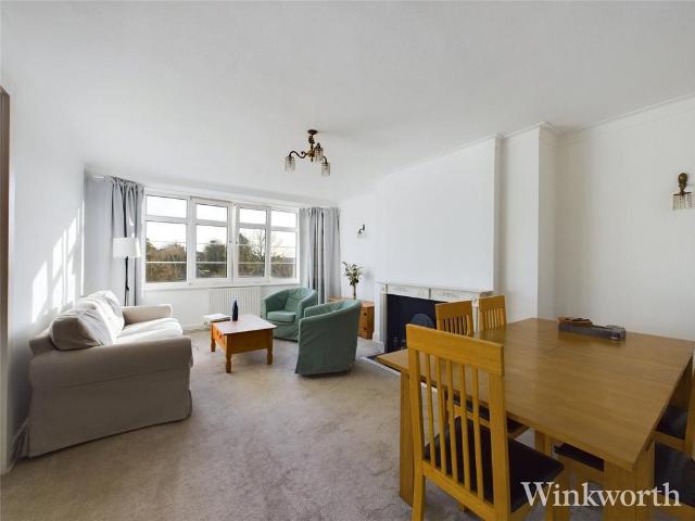 Apartment for rent in Brentham Garden Suburb, Greater London