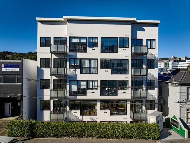 Apartment for rent in Newtown, Wellington