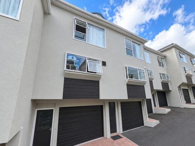 House for rent in Matata, Wellington