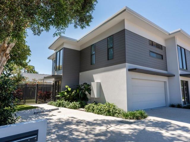 Townhouse for rent in Mount Coolum, Sunshine Coast Regional