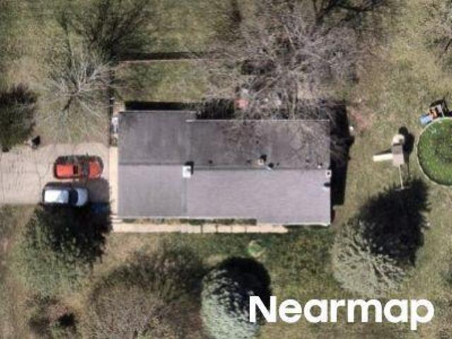 House for sale in Hubertus
