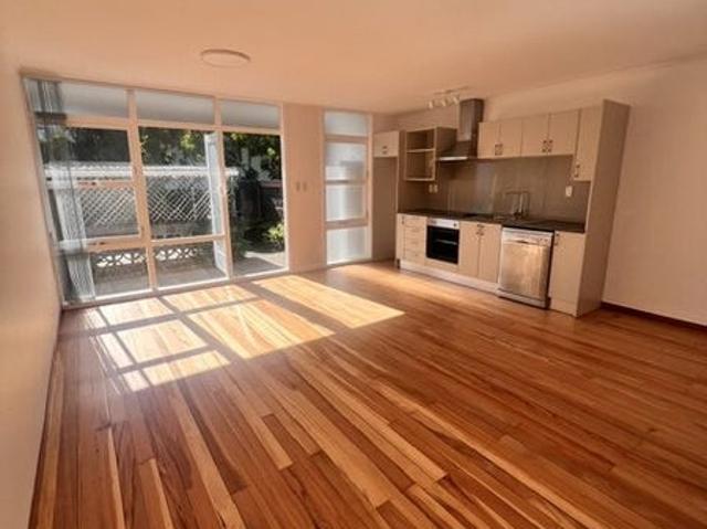 Apartment for rent in Balmoral