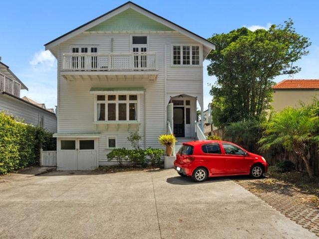 Apartment for rent in Balmoral