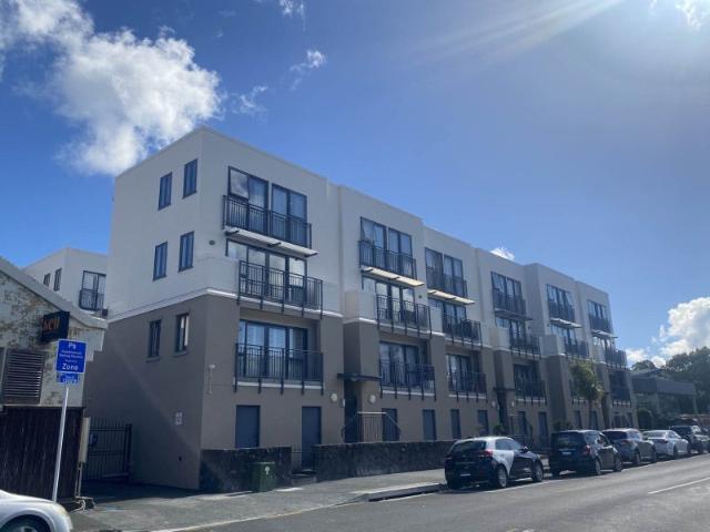 Apartment for rent in Balmoral