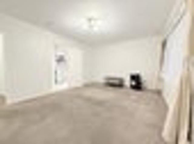 Apartment for rent in Three Kings, Oroua County