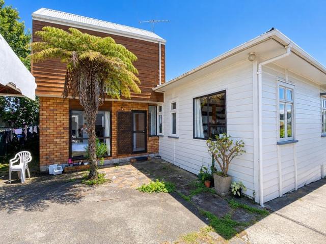 House for rent in Balmoral, Albert-Eden