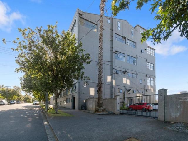 Apartment for rent in Balmoral