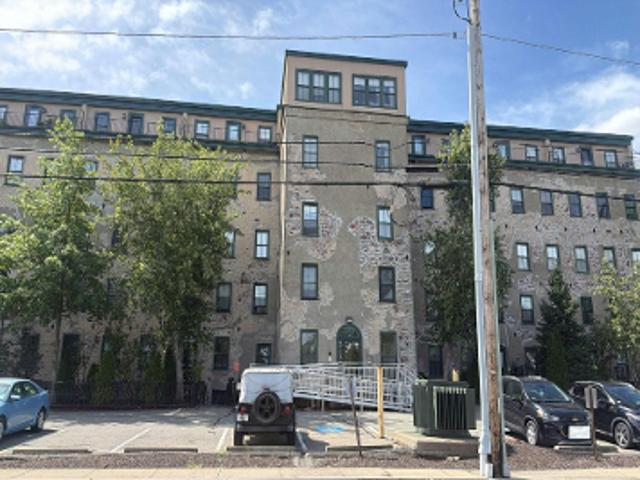 Condo for sale in Bristol, Massachusetts