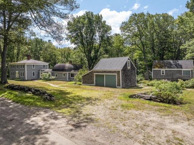 House for sale in Edgecomb, Lincoln County