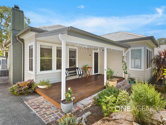 House for rent in Mount Kembla, Wollongong City Council