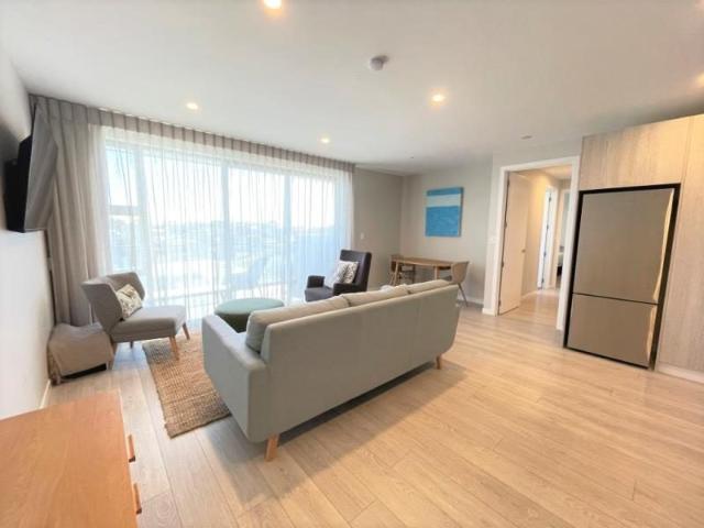 Apartment for rent in Salt Apartments, Bayfair