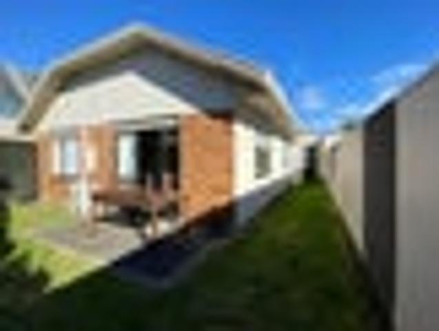 Townhouse for rent in Bay Of Plenty