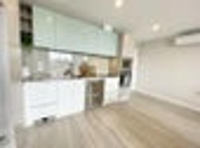 Apartment for rent in Salt Apartments, Bayfair