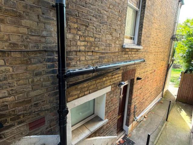 Studio for rent in Streatham Hill, Greater London