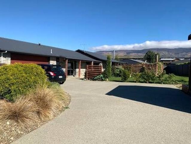 House for rent in Otakou