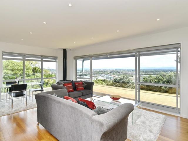 House for rent in Chaslands, Canterbury