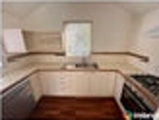 House for rent in Chaslands, Canterbury