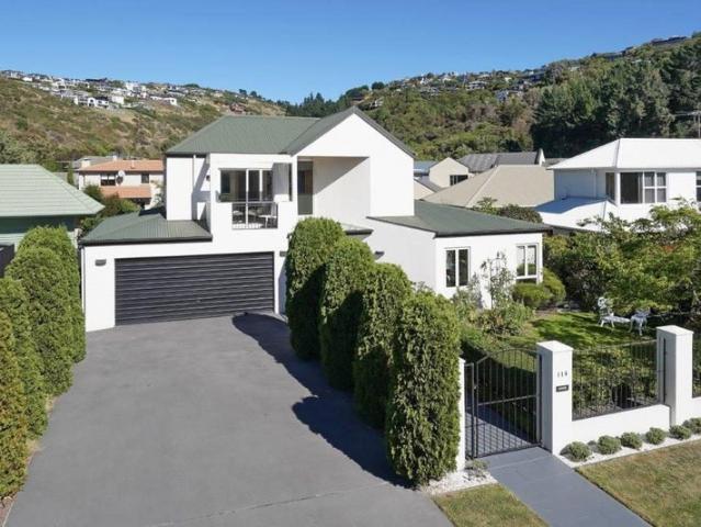 House for rent in Chaslands, Canterbury