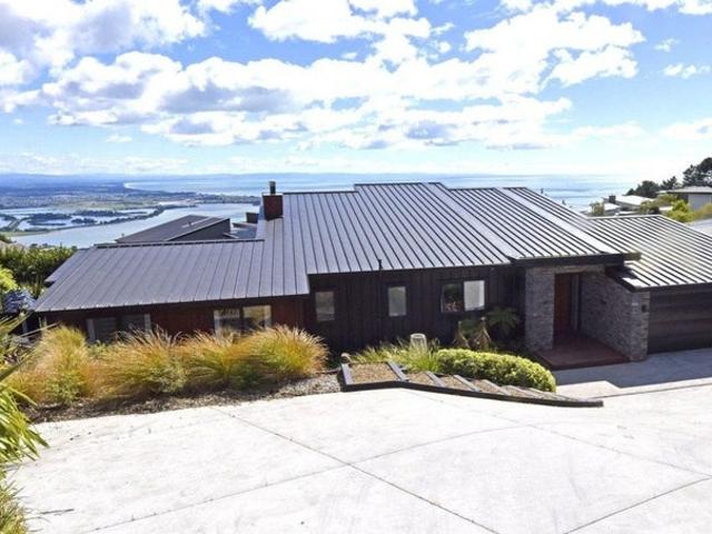 House for rent in Chaslands, Canterbury