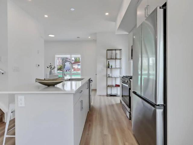 Townhouse for rent in Mount Pleasant, Calgary