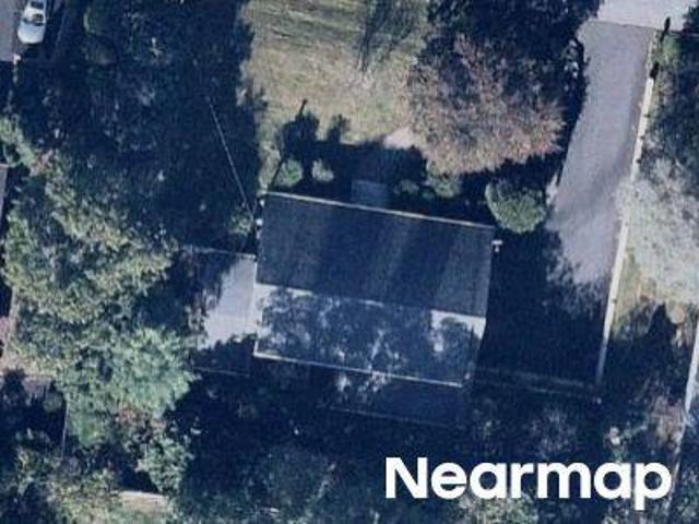 House for sale in Edison, New Jersey