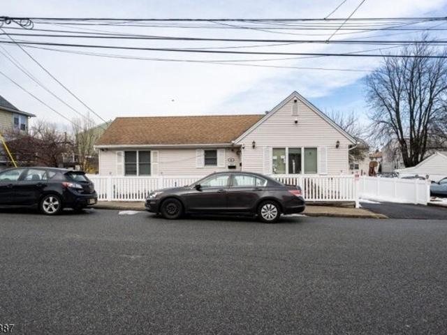 House for sale in Passaic, New Jersey