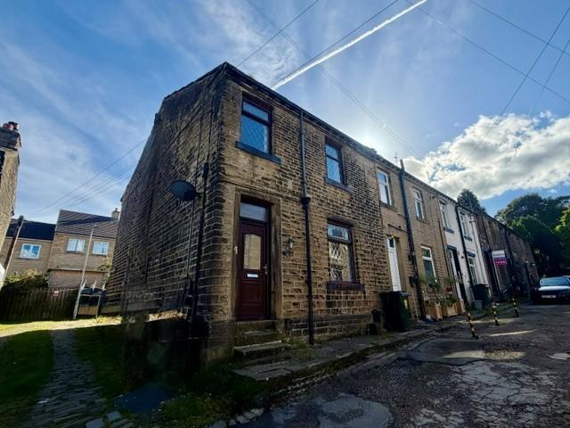 House for rent in Denholme, Bradford