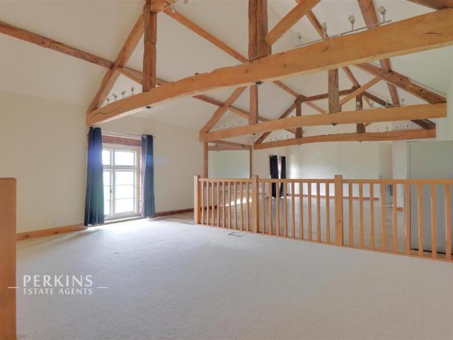 Apartment for rent in Burcott, Buckinghamshire