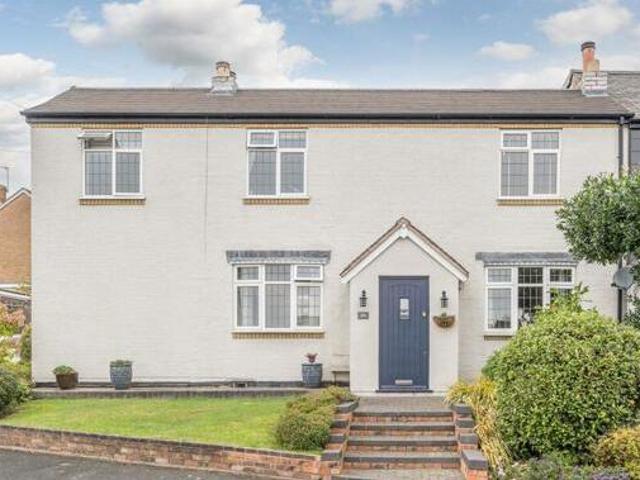 House for sale in Stourbridge, West Midlands