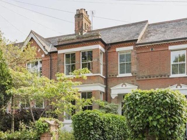 House for sale in Eaton Rise, East Bank