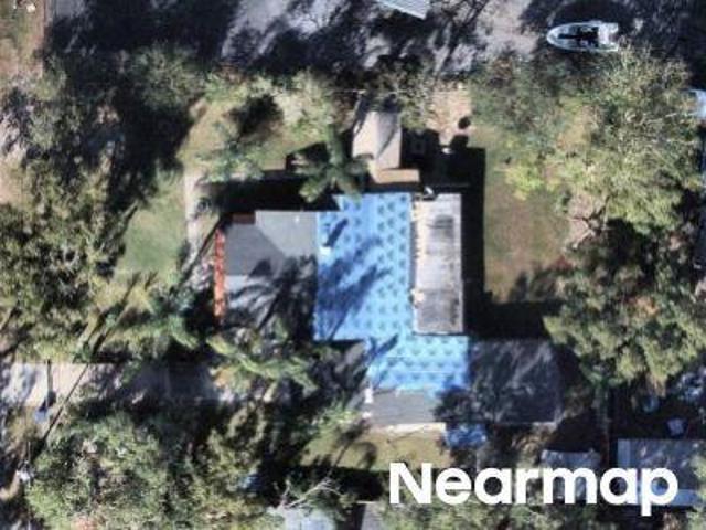 House for sale in Groveland