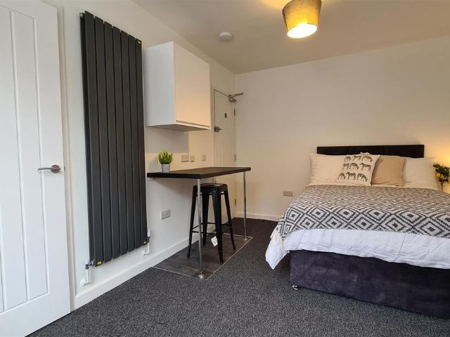 Room for rent in Smallwood, Redditch