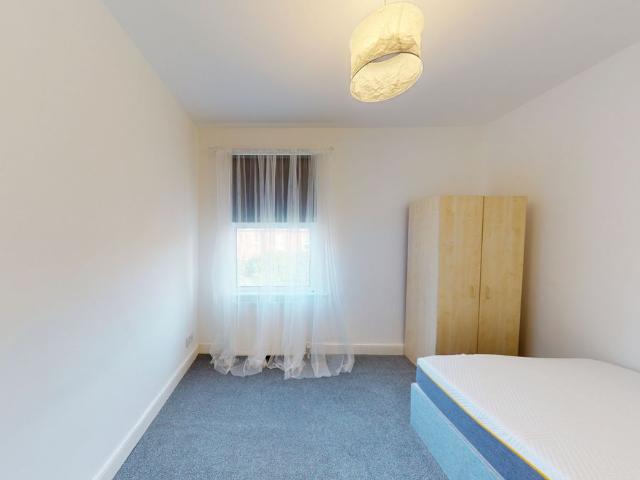 Room for rent in Greater London