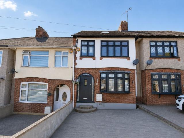 House for rent in Collier Row, Greater London