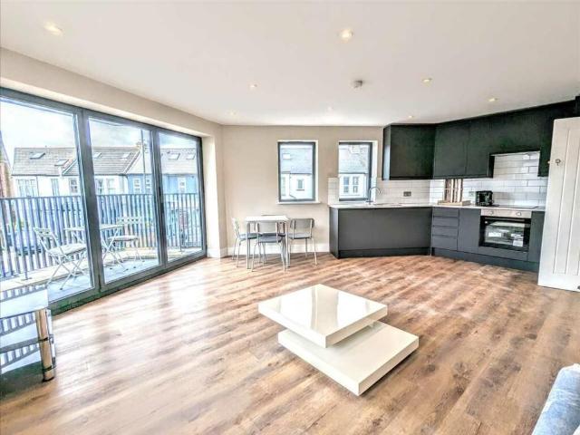 Apartment for rent in London Borough of Merton, Greater London