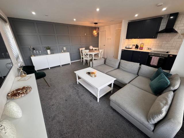Apartment for rent in Tettenhall, Isle Of Man