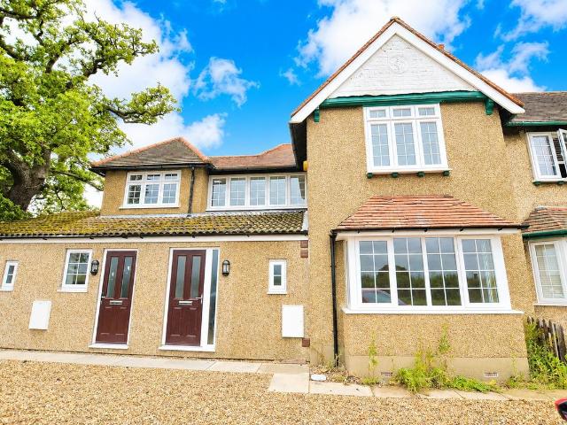 House for rent in Coopersale Street, Epping